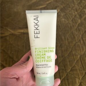 Fekkai Brilliant Gloss Finishing Cream